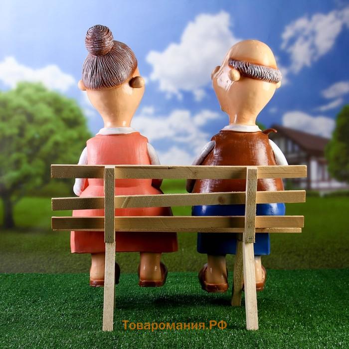 Садовая фигура из полистоуна «Бабка с дедкой», 54×48×22 см